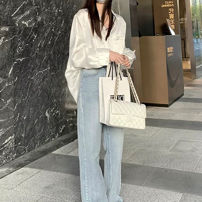 Blouse boutonnée en soie luxueuse pour femme Chic und Stil