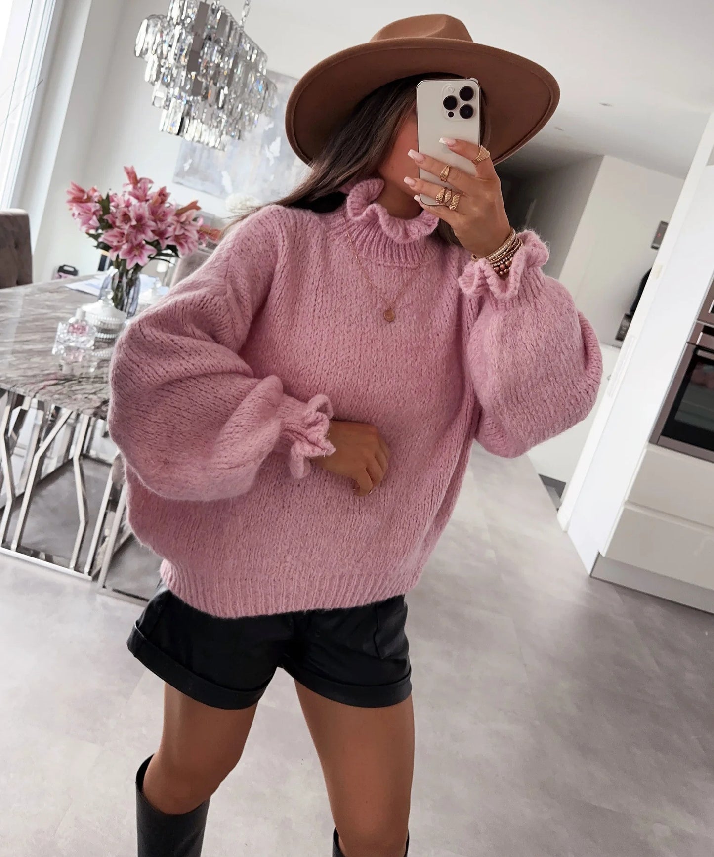 Pull-over à col roulé douillet pour femmes avec des manches larges et un design structuré Chic und Stil