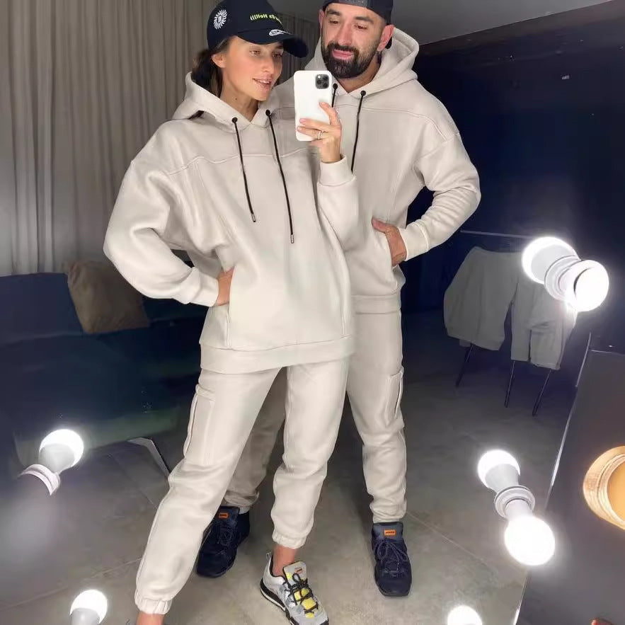 Women's sports hoodie set with high-quality details and comfortable pants Chic und Stil