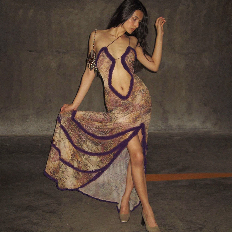 Robe maxi séduisante pour femmes avec décolleté en V profond et détails volants Chic und Stil