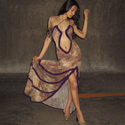 Robe maxi séduisante pour femmes avec décolleté en V profond et détails volants Chic und Stil