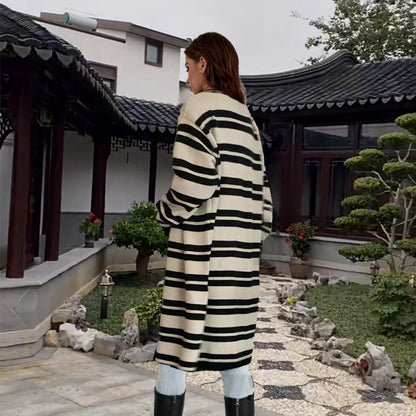 Cardigan côtelé décontracté pour femme avec un motif rayé moderne et une coupe ouverte Chic und Stil