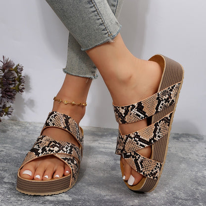 Sandales à talons compensés à brides croisées pour femmes Chic und Stil