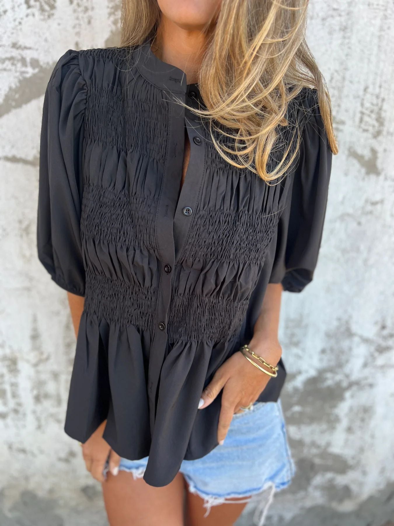 Blouse femme avec fronces et boutonnière Chic und Stil