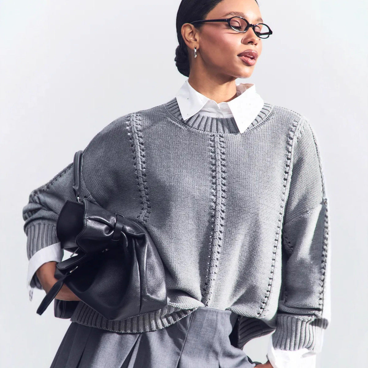 Pull en maille épaisse pour femmes avec un design structuré et une coupe ample Chic und Stil