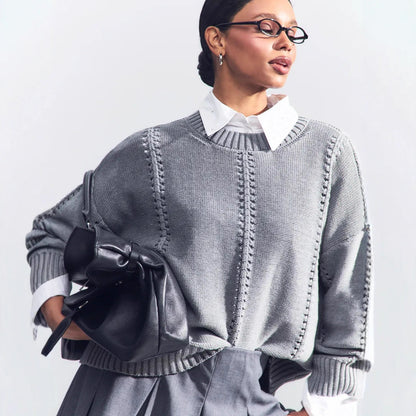 Pull en maille épaisse pour femmes avec un design structuré et une coupe ample Chic und Stil