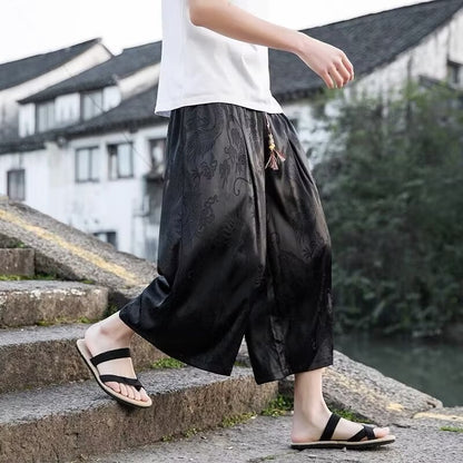Airy harem pants for men with elegant pattern and elastic waist Chic and Style