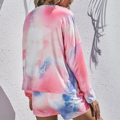 Women's set with casual top and modern tie-dye design shorts Chic and Style