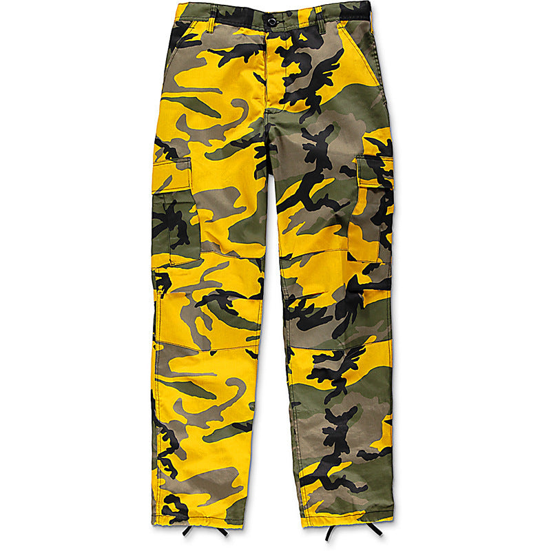 Men's camouflage cargo pants with versatile pockets Chic and Style