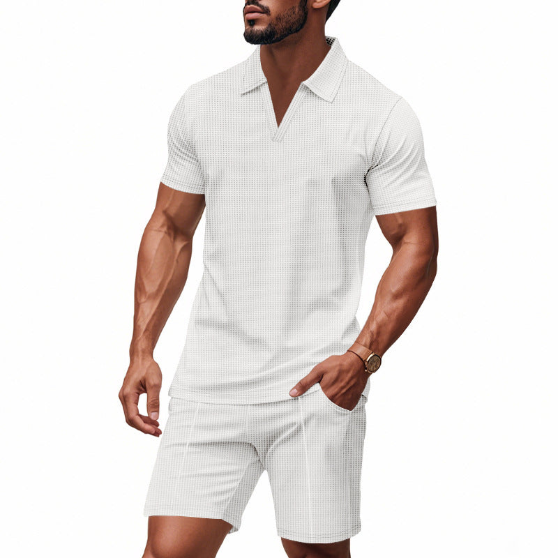 Ensemble polo pour hommes et shorts avec col en V à la mode Chic und Stil