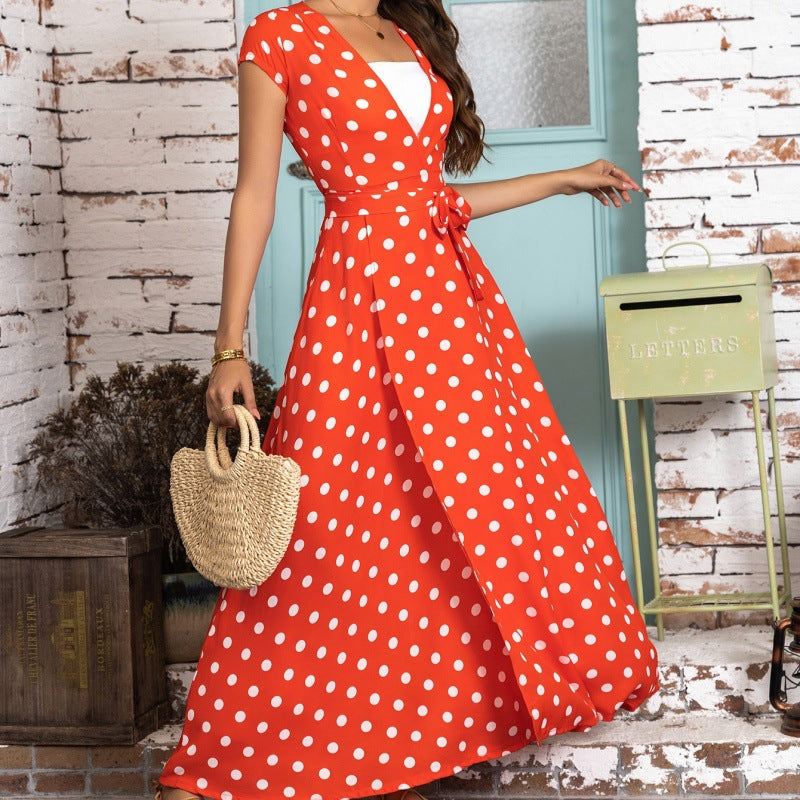 Robe maxi portefeuille à pois pour femmes avec taille nouée Chic und Stil