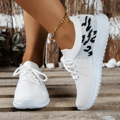 Baskets respirantes pour femmes avec dessus en mesh élastique Chic und Stil