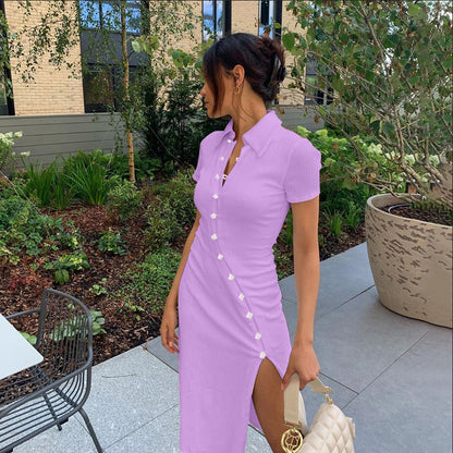 Robe midi femme avec détail de bouton et fente latérale Chic und Stil