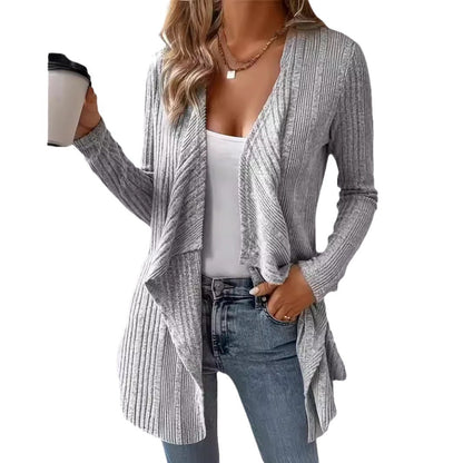Dames cardigan confortable avec coupe décontractée et ourlet asymétrique Chic und Stil