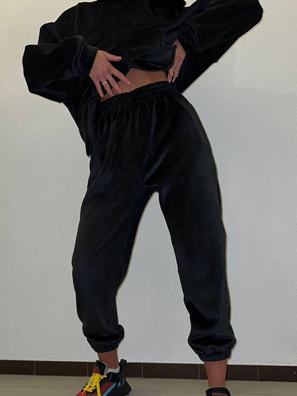 Soft fleece hoodie set for women and casual jogger pants Chic and Style