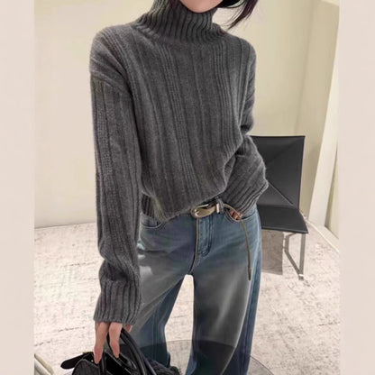 Pull à col roulé décontracté pour femmes avec un motif en fines côtes Chic und Stil