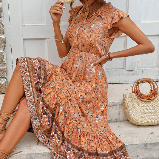Robe midi pour dames avec des détails floraux en volants et une ceinture à nouer à la taille Chic und Stil