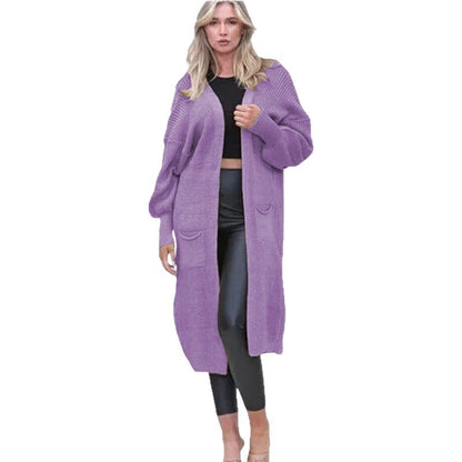 Hooded coat for women with deep pockets and relaxed fit Chic und Stil