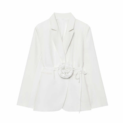 Dames blazer élégant avec ceinture attachée décorative et accents floraux Chic und Stil