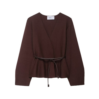 Wrap jacket for women with a modern cut and a belt Chic and Style