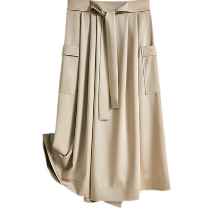 Pantalons en satin à jambes larges pour femmes Chic und Stil