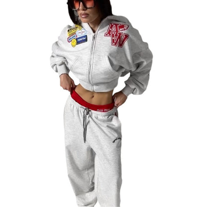 Women's leisure set with hooded jackets and casual pants Chic and Style