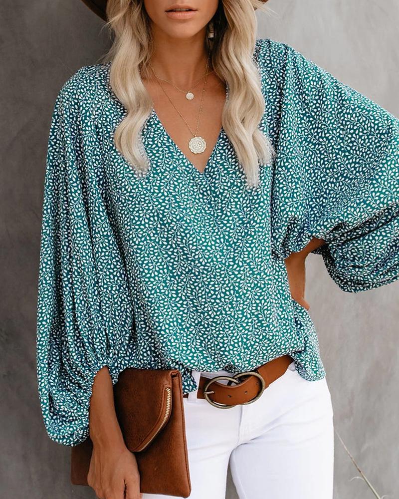 Blouse femme avec des manches larges et un motif floral Chic und Stil