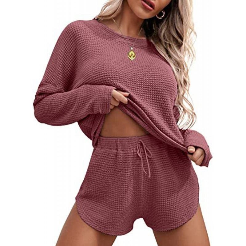 Ensemble décontracté en tricot gaufré pour femmes avec top court confortable et shorts Chic und Stil