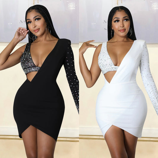 Dames Élégant Mini Robe Découpé avec Détails en Strass Chic und Stil