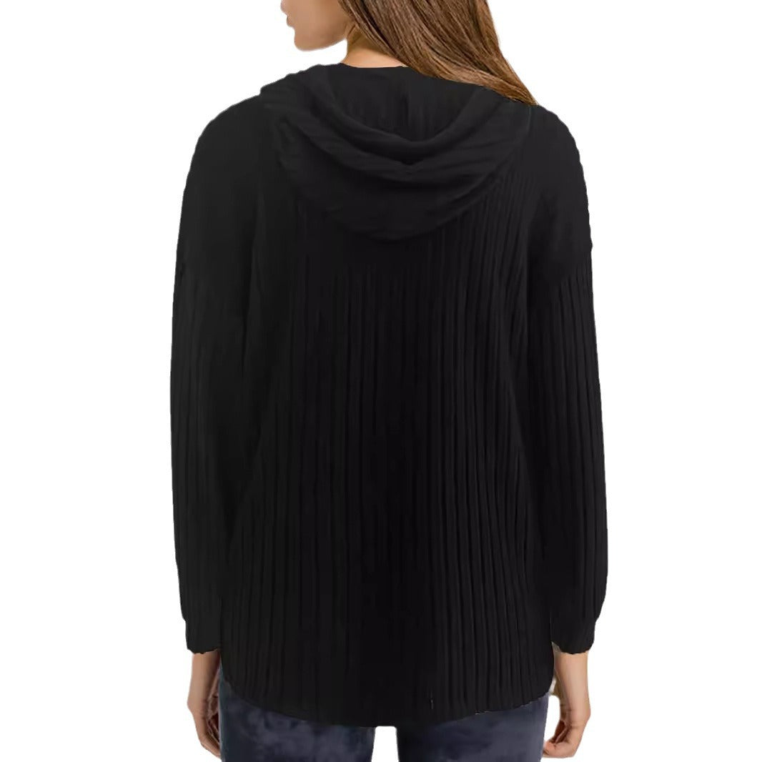 Pull décontracté pour femmes avec design en rib côtelé texturé et col à capuche confortable Chic und Stil