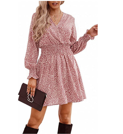 Robe élégante pour femmes avec un élastique ajusté et des manches longues Chic und Stil