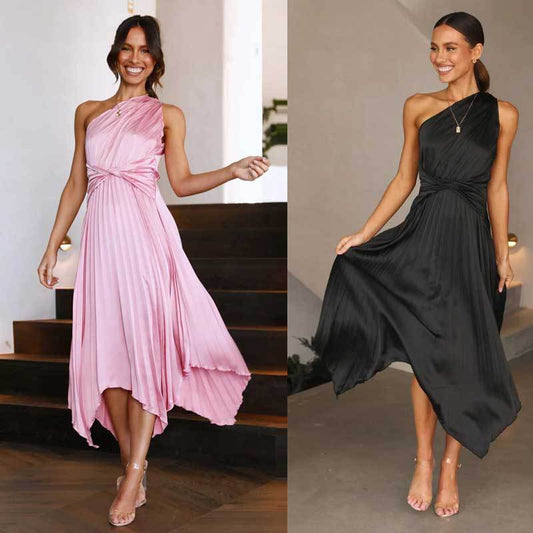 Robe maxi plissée asymétrique Chic und Stil pour femmes
