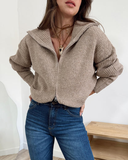Pull-over en tricot sportif pour dames avec une structure de haute qualité Chic und Stil