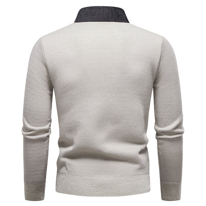 Pull en maille fine pour homme avec design de col moderne Chic und Stil