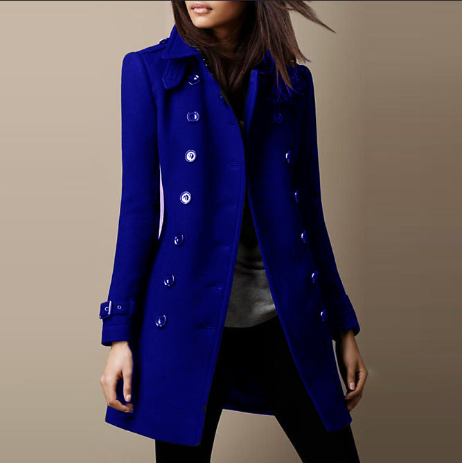 Women Elegant double-breasted coat and classic cut Chic and Style