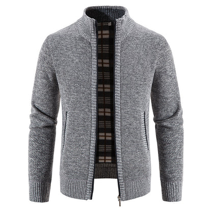 Veste en tricot pour hommes avec col montant moderne et poches pratiques Chic und Stil