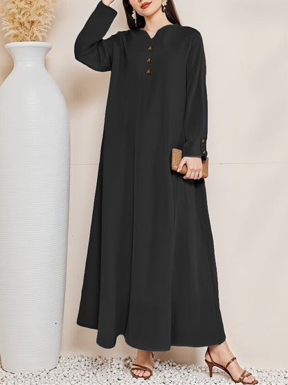 Robe maxi femme avec une élégante patte de boutonnage Chic und Stil