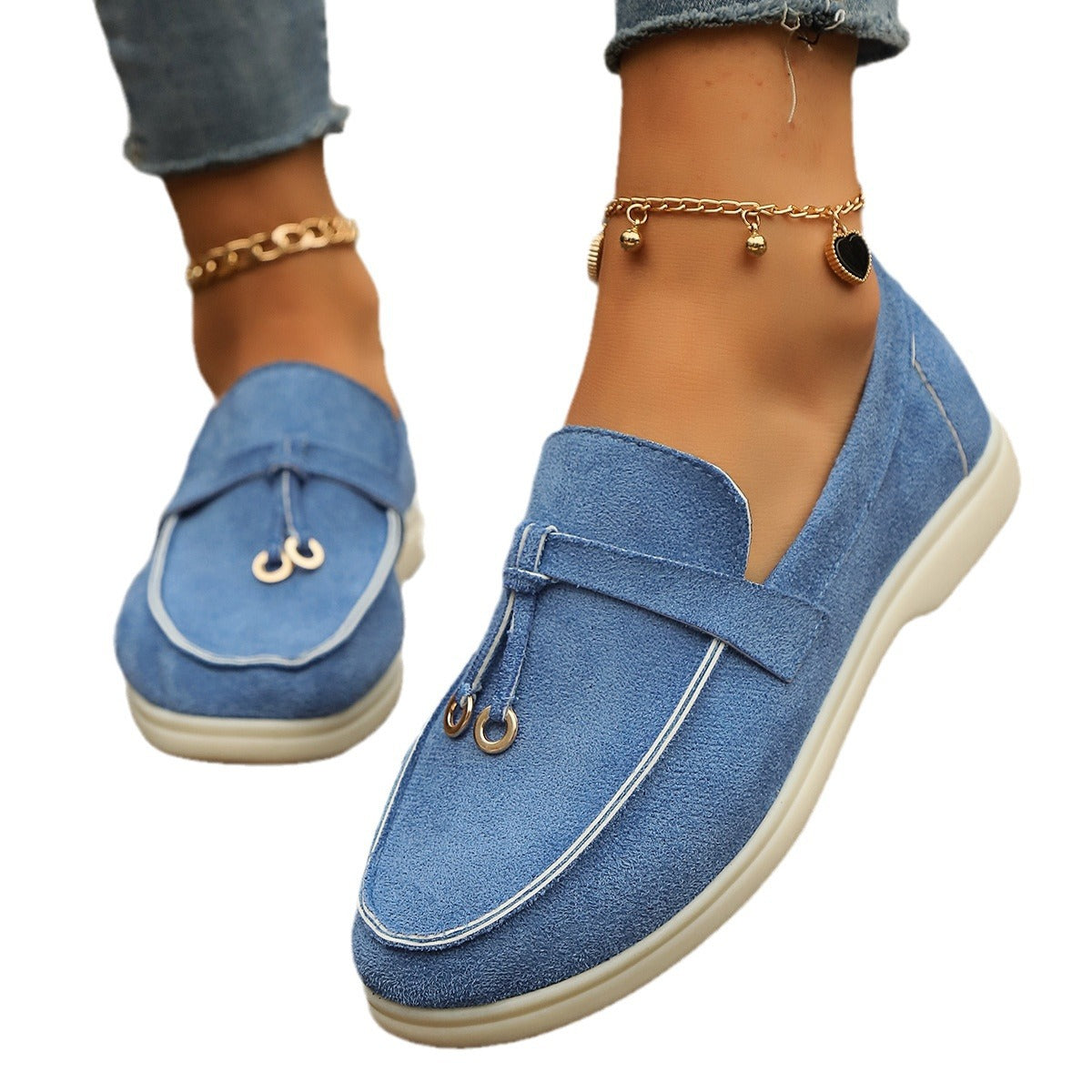 Mocassins pour femmes au design tendance avec des accents dorés Chic und Stil