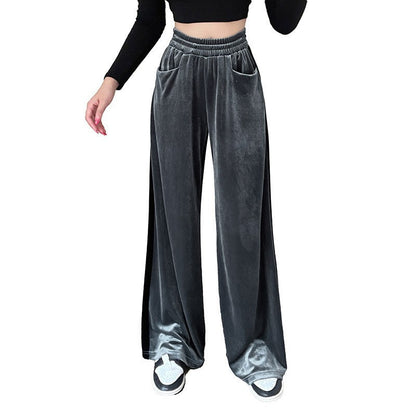 Wide Palazzo pants for ladies in velvet material with high waist and practical pockets Chic and Style