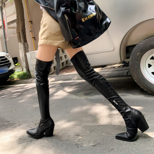 Bottes overknee à talons hauts pour femmes avec un design de sangle chic Chic und Stil