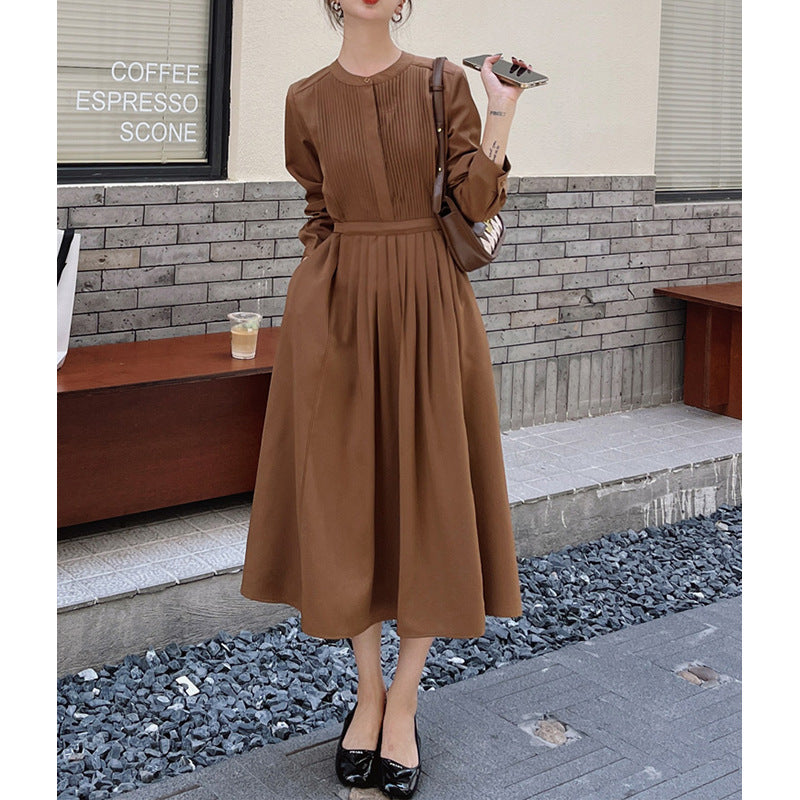 Robe maxi plissée élégante à manches longues Chic und Stil pour femmes