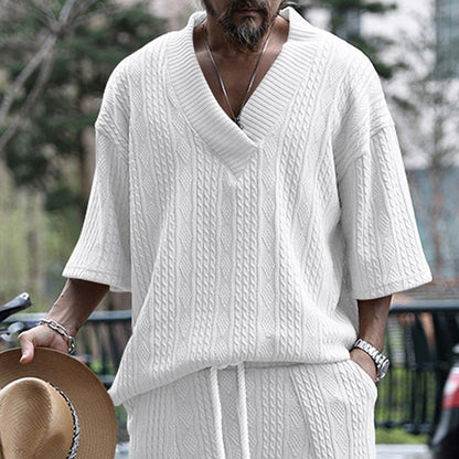Men's casual knit pullover with V-neck and decorative cable pattern Chic and style