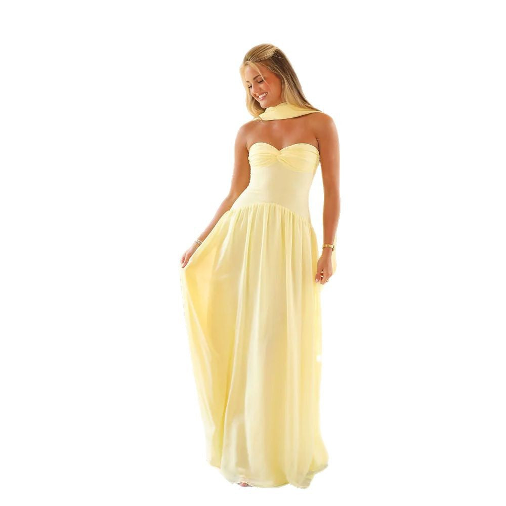 Robe maxi femme avec un élégant corsage à lacets et une jupe fluide Chic und Stil