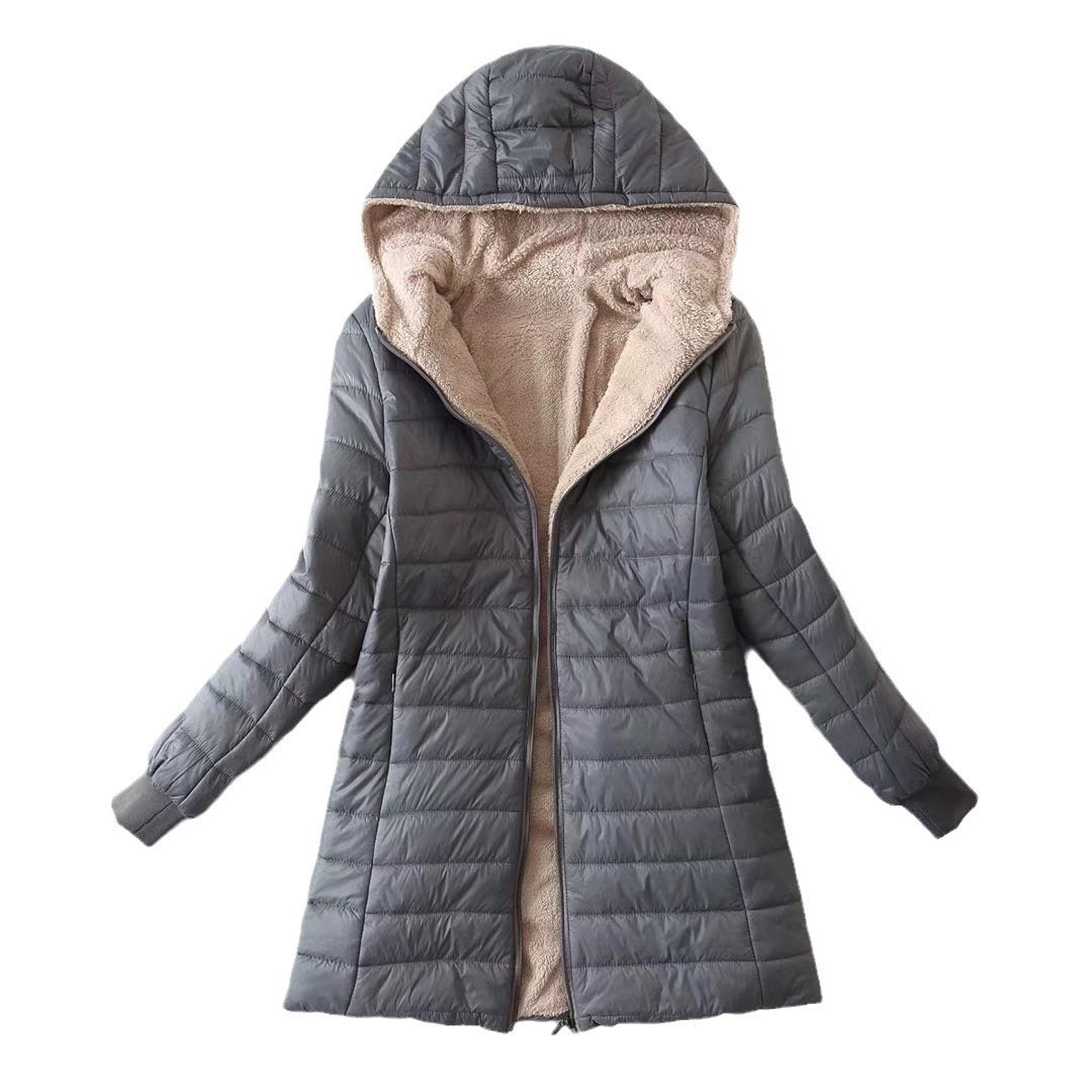 Quilted transitional jacket for women with hood and comfortable interior Chic und Stil