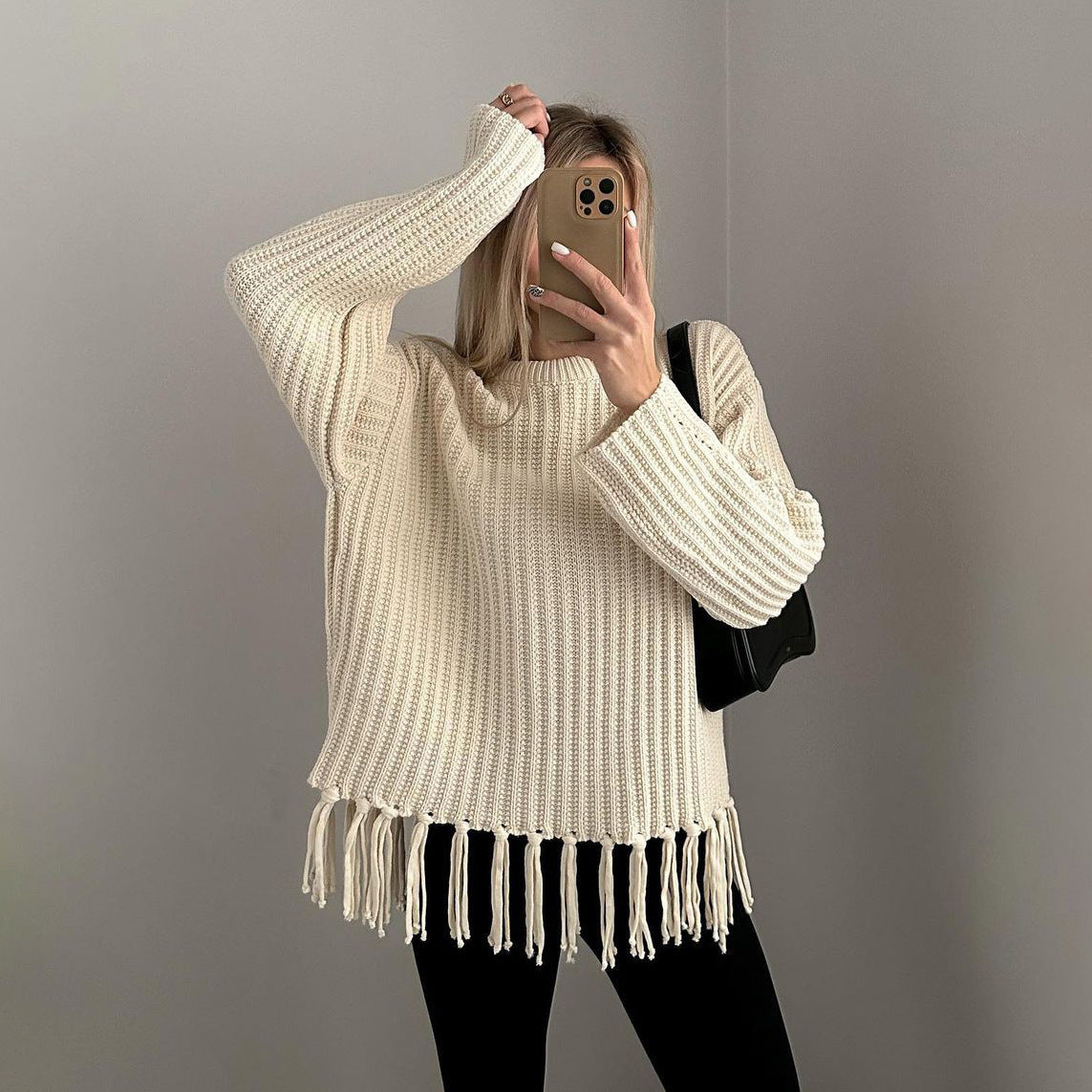 Pull en tricot pour femmes avec ourlet frangé Chic und Stil