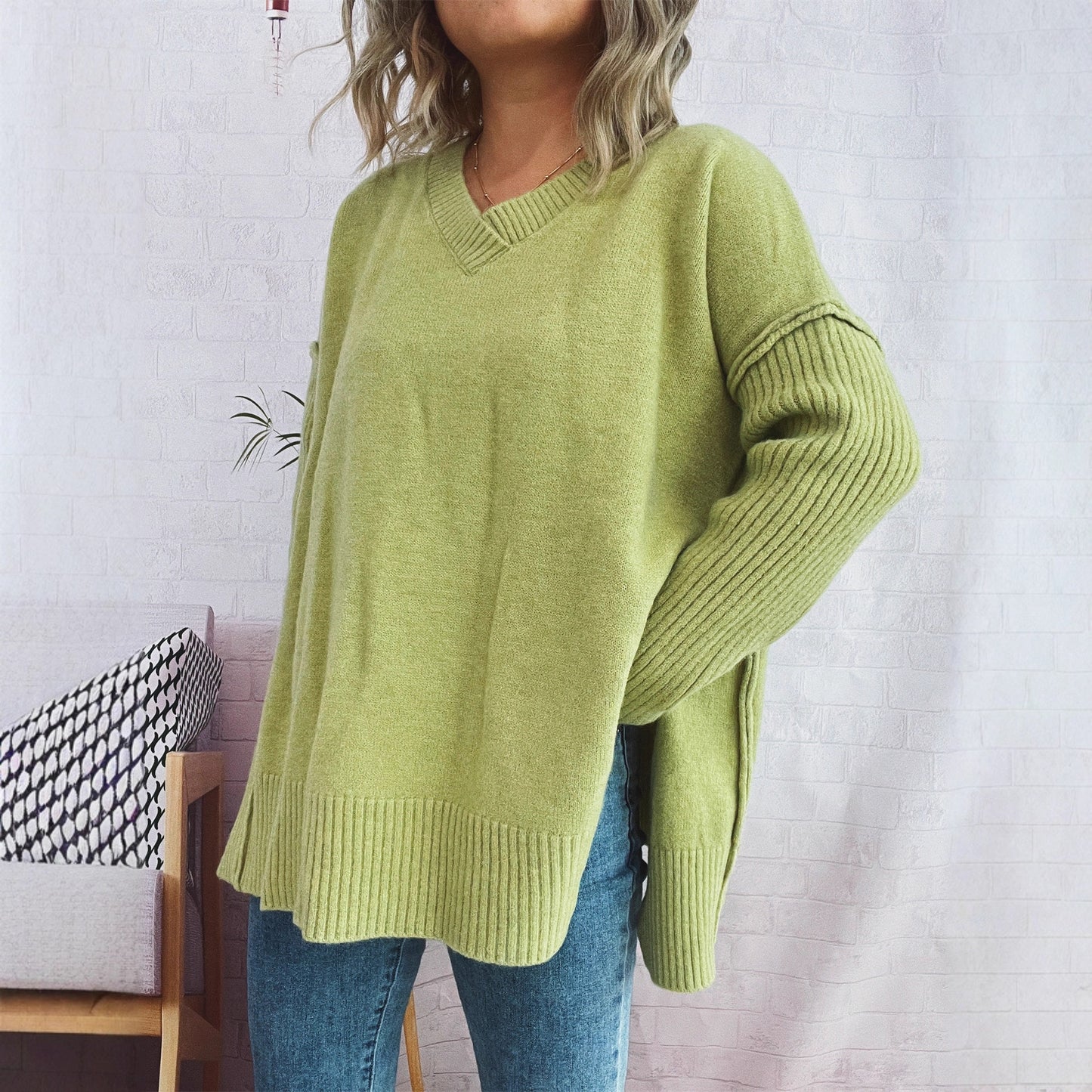 Pull en V décontracté pour femmes avec des détails en côtes stylés Chic und Stil