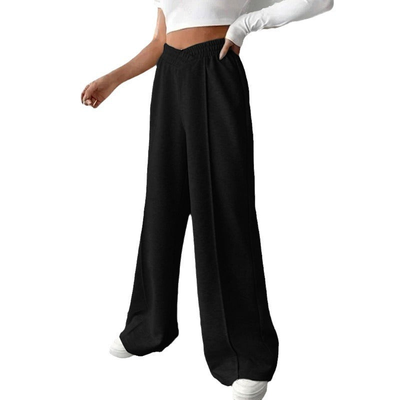 Comfortable jogging pants for women with wide leg and elastic waistband Chic und Stil
