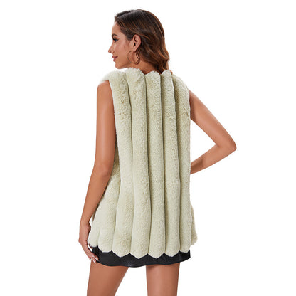 Dames Élégante et ample gilet en fausse fourrure Chic und Stil