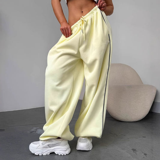 Loose athletic pants for women with elastic waistband Chic and Style