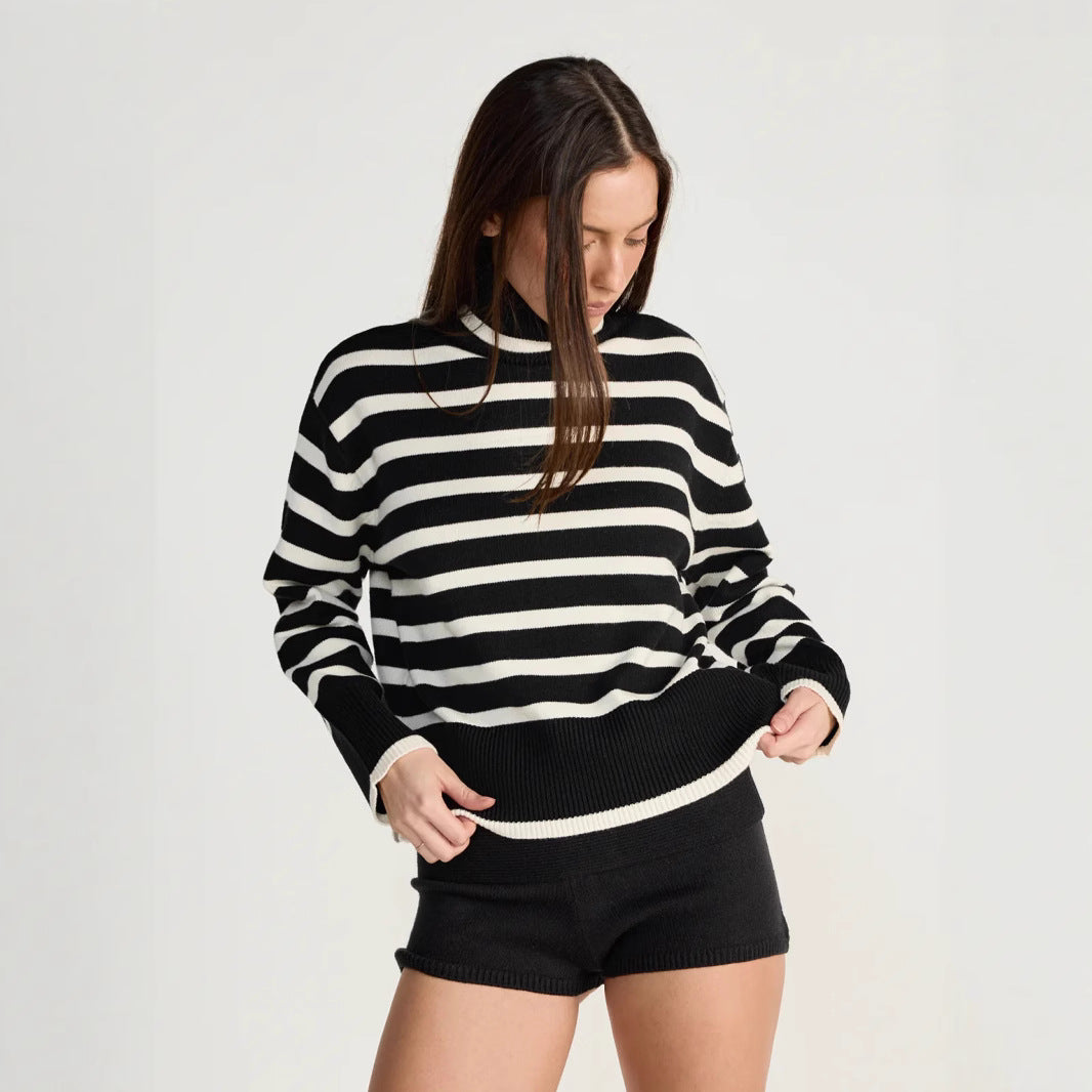 Pull-over à col roulé rayé pour femmes avec coupe décontractée Chic und Stil